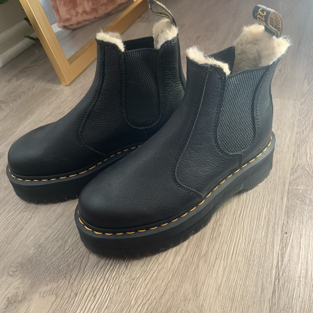 Dr. Martens Platform Chelsea Boots US 7W